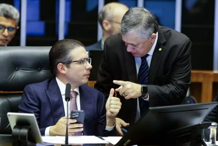 Motta nega que Congresso defende os ricos e esquece os pobres