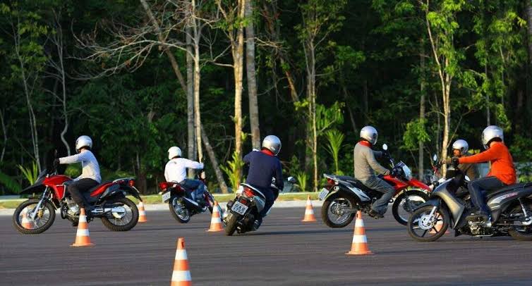 Prefeitura de Montes Claros promove 1º Curso de Condução Segura para Motociclistas