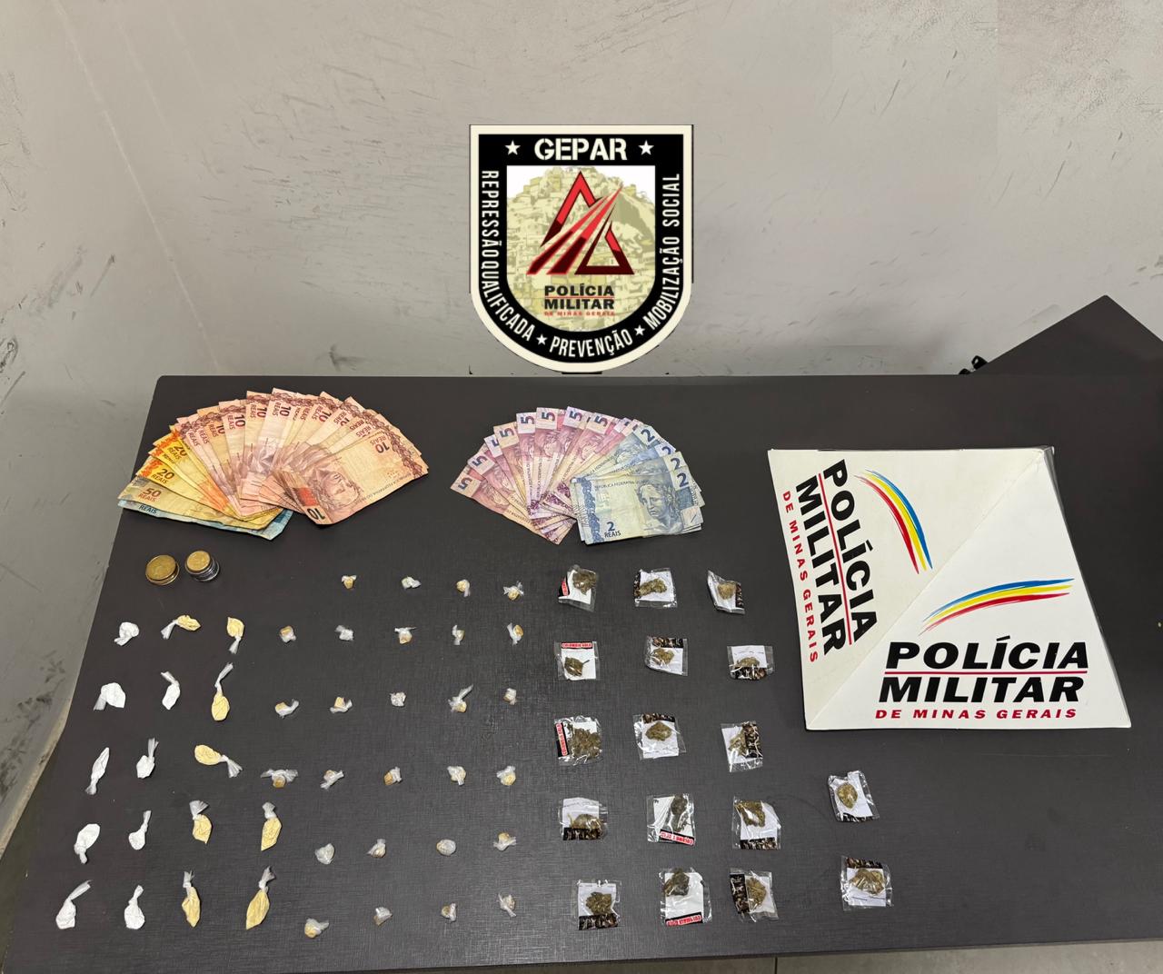 Menores caem de telhado fugindo da PM em ação contra tráfico em Montes Claros