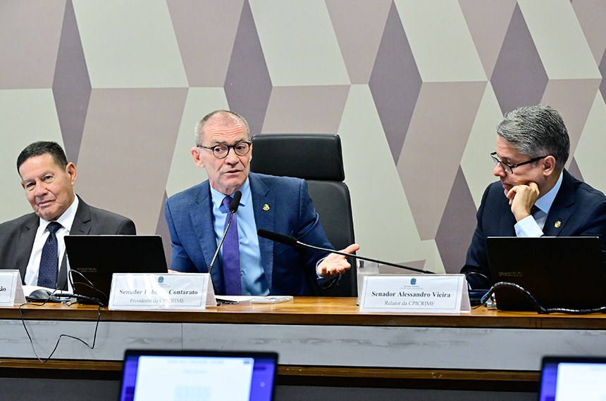 Presidente da CPI do Crime Organizado, senador Fab iano Contarato, convoga ex-governadores do Rio de Janeiro e Diustrito Federal, respectivamente Cláudio Castro e Inabeis Rocha, para depoimentos