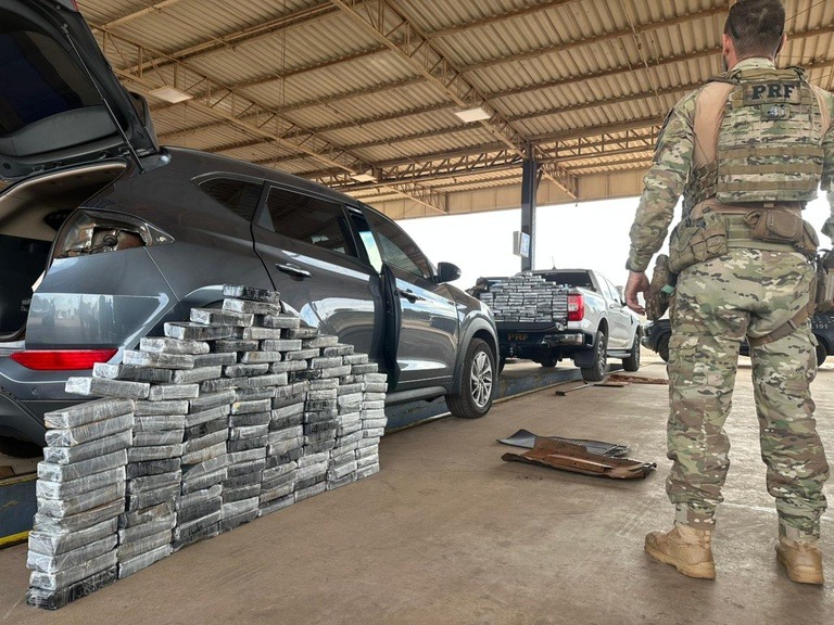 apreensão-de-cocaína-e-maconha-PRF- Paraná