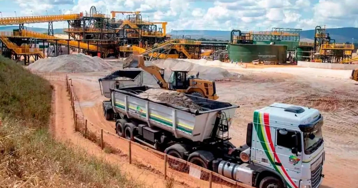 ATRASO- Uma juíza determinou que a Sigma Mineração SA, subsidiária operacional da Sigma Lithium Corp., deposite R$ 50 milhões em juízo nos próximos 10 dias para garantir a cobertura de supostos danos relacionados à operação de lítio Grota do Cirilo da empresa, Araçuaí, no interior de Minas Gerais.