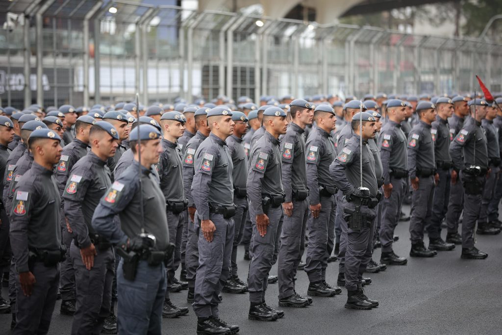 Policiais Militares de São Paulo, perfilados