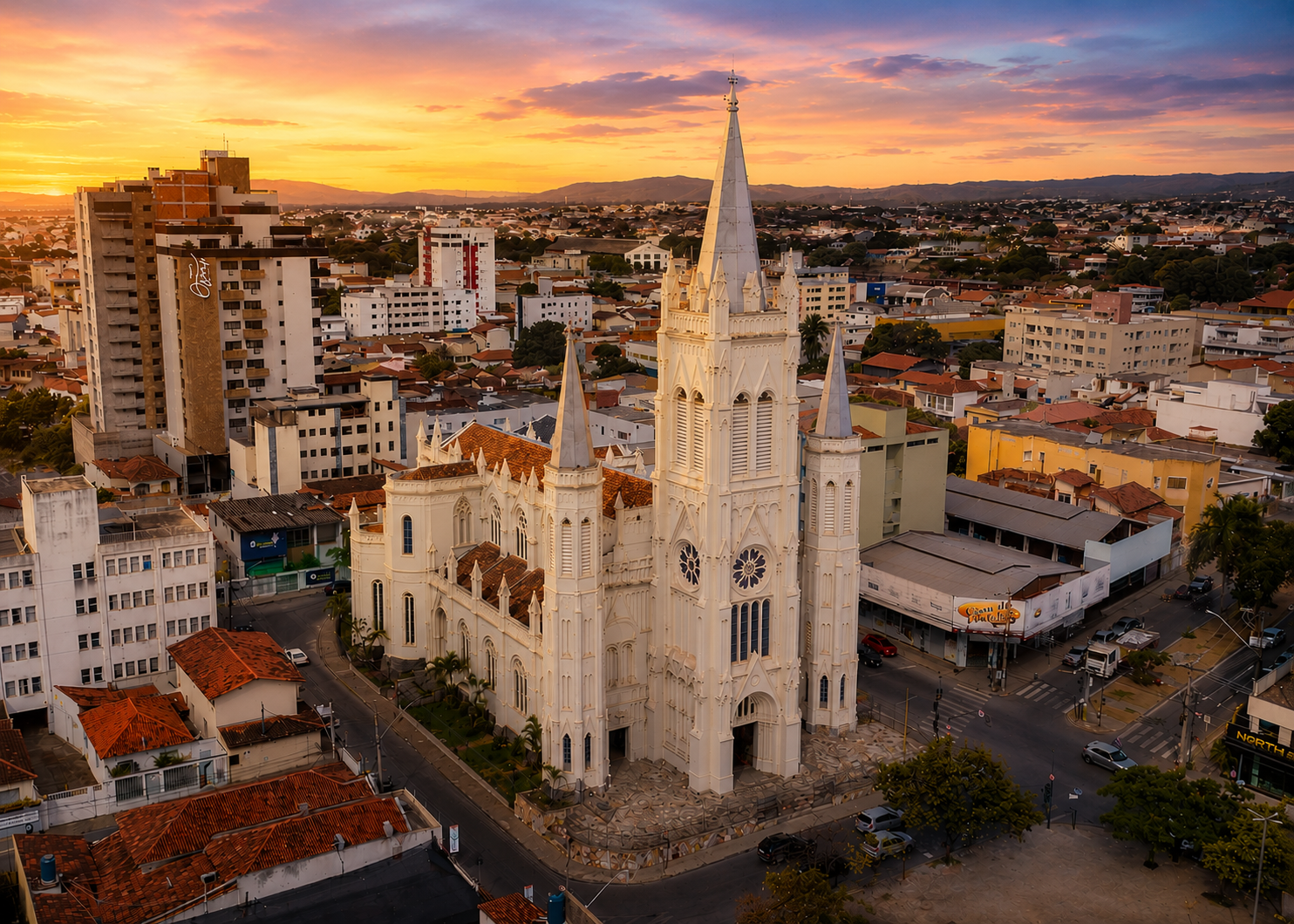 imagem da catedral de montes claros