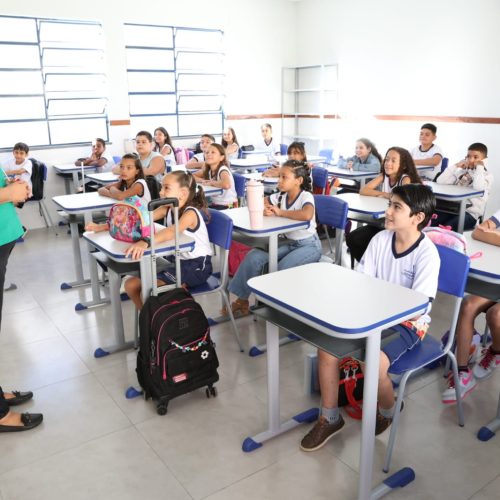 Montes Claros homologa resultado do concurso da Educação
