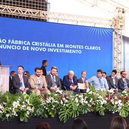 Cerimônia marca expansão do setor farmacêutico em Montes Claros