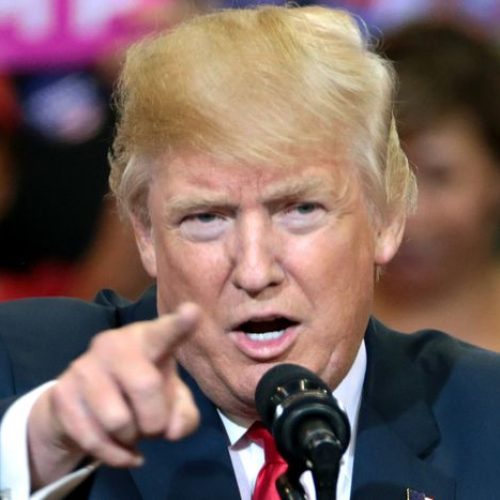 Trump aprovou planos para atacar o Irã, mas a ordem ainda não foi dada