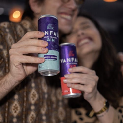 Vanfall, destilaria premiada de BH, traz drinks prontos e destilados a Montes Claros e ao Norte de Minas