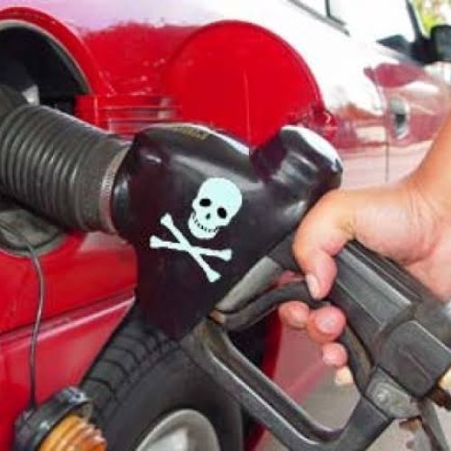 Operação contra PCC revela fraude em postos; gasolina chegou a ter 90% de metanol