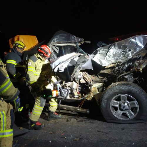 Pai e filho morrem em acidente na BR-135, entre Montes Claros e Bocaiuva