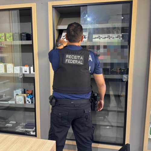 Receita Federal apreende R$ 500 mil em mercadorias ilegais durante operação em Bocaiuva