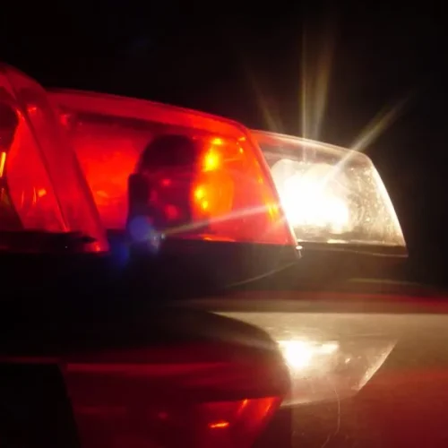 Casal morre em colisão entre moto e carro na estrada de Engenheiro Dolabela, em Bocaiuva